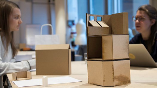 Examination av studentprojekt.