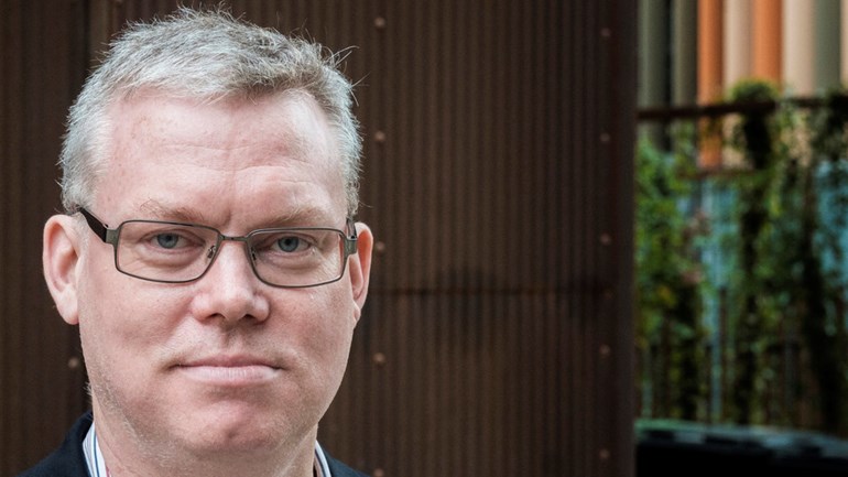 Jonas OlofssonProfessorFakulteten för hälsa och samhälleInstitutionen för socialt arbete